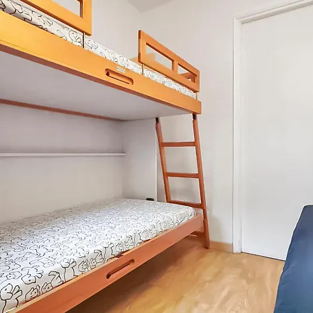 Apartment T2 Moderne, Cosy, Terrasse Vue & Climatisation *